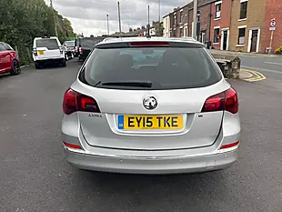 Used 2015 Vauxhall Astra Elite Silver - Interior and Exterior details 6