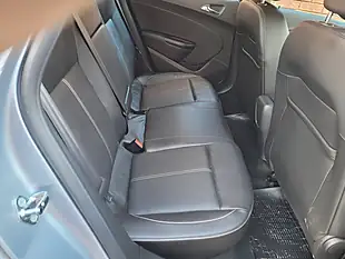 Used 2015 Vauxhall Astra Elite Silver - Interior and Exterior details 14