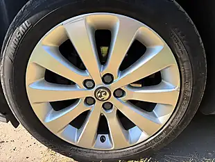 Used 2015 Vauxhall Astra Elite Sports Tourer Grey - Interior and Exterior details 10