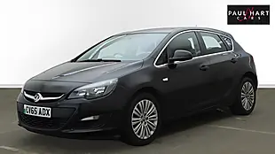 Used 2015 Vauxhall Astra Excite Black - Interior and Exterior details 2