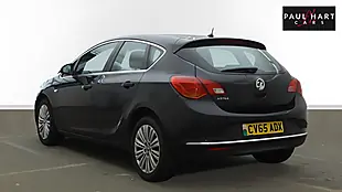Used 2015 Vauxhall Astra Excite Black - Interior and Exterior details 4