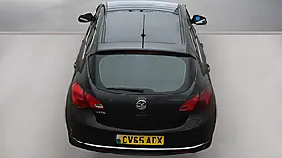 Used 2015 Vauxhall Astra Excite Black - Interior and Exterior details 5