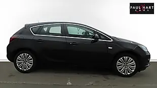 Used 2015 Vauxhall Astra Excite Black - Interior and Exterior details 7