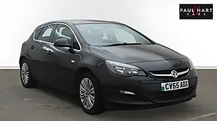 Used 2015 Vauxhall Astra Excite Black - Interior and Exterior details 8