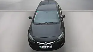 Used 2015 Vauxhall Astra Excite Black - Interior and Exterior details 9