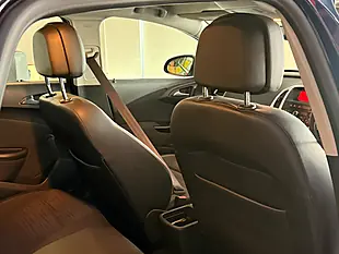 Used 2015 Vauxhall Astra Excite Blue - Interior and Exterior details 13