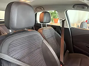 Used 2015 Vauxhall Astra Excite Blue - Interior and Exterior details 14