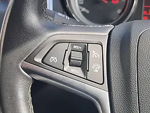 Used 2015 Vauxhall Astra Excite Red - Interior and Exterior details 14