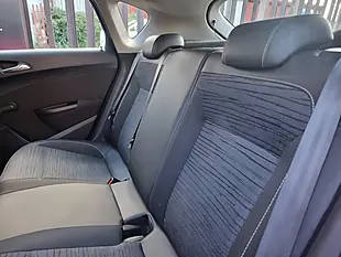 Used 2015 Vauxhall Astra Excite Red - Interior and Exterior details 16
