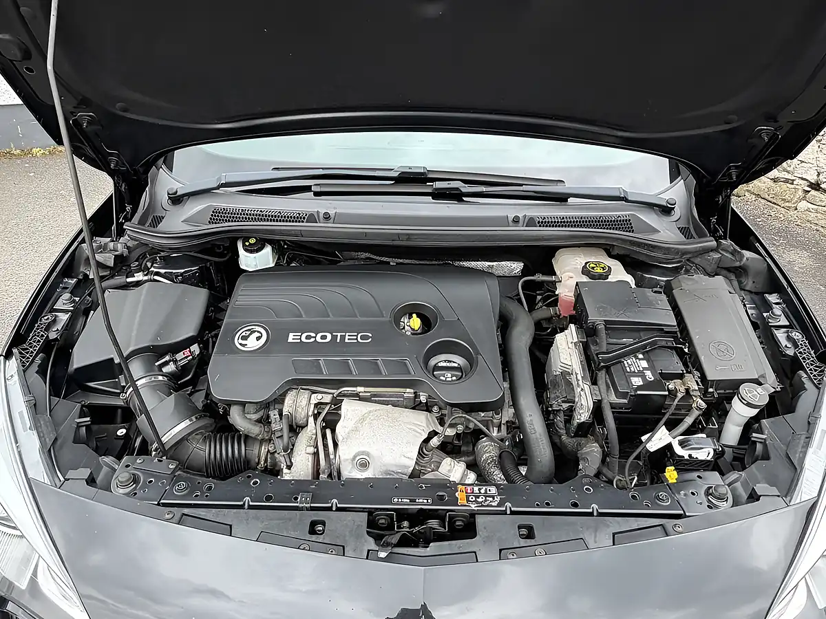 Used 2015 Vauxhall Astra Gtc Limited Edition Black - Interior and Exterior details 20