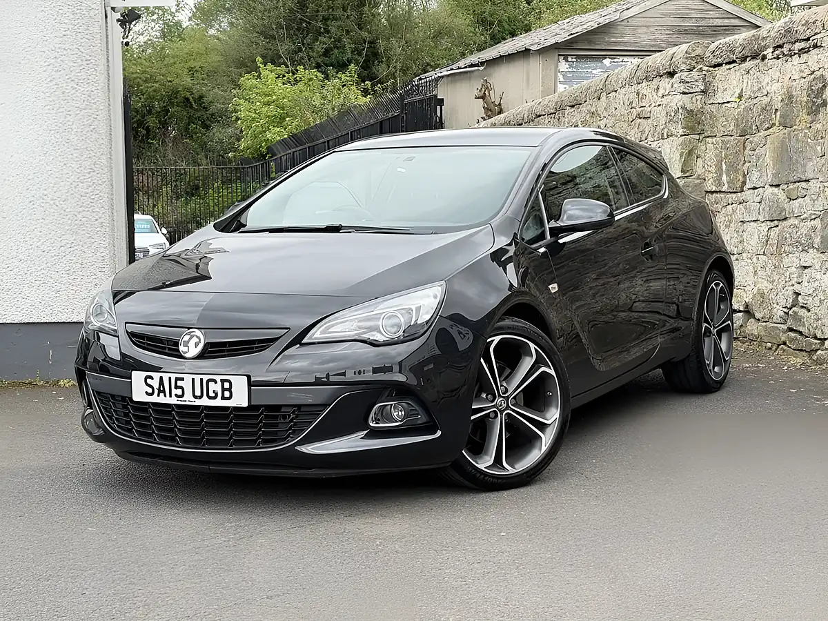 Used 2015 Vauxhall Astra Gtc Limited Edition Black - Interior and Exterior details 4