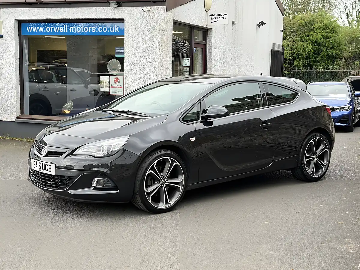 Used 2015 Vauxhall Astra Gtc Limited Edition Black - Interior and Exterior details 8
