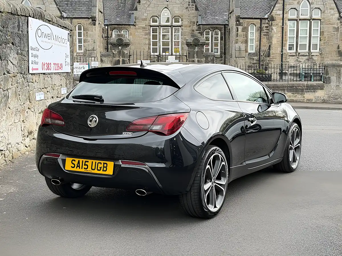 Used 2015 Vauxhall Astra Gtc Limited Edition Black - Interior and Exterior details 9