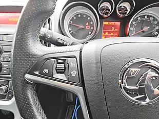 Used 2015 Vauxhall Astra Gtc Sri Blue - Interior and Exterior details 14