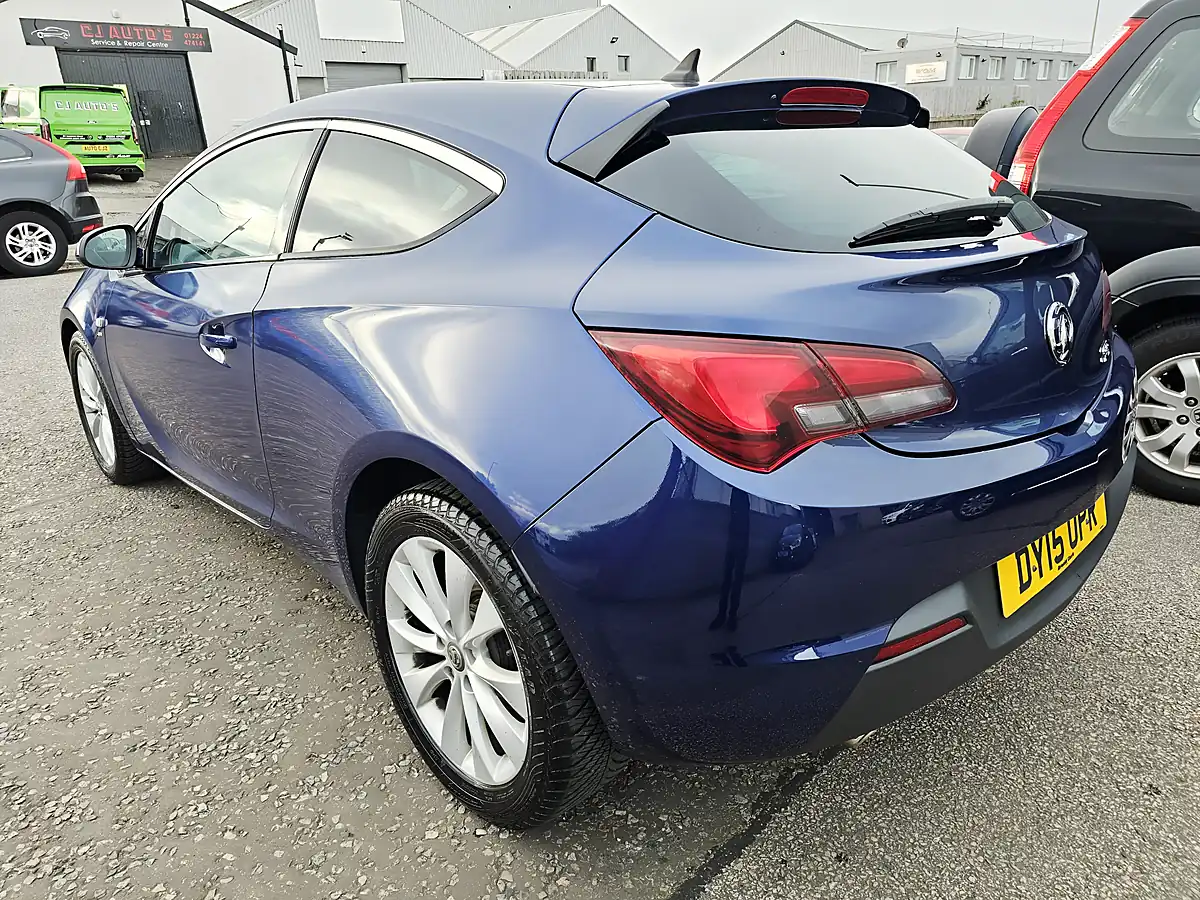 Used 2015 Vauxhall Astra Gtc Sri Blue - Interior and Exterior details 5