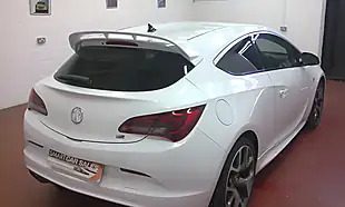 Used 2015 Vauxhall Astra Gtc Vxr Aero Pack Olympic White - Interior and Exterior details 7