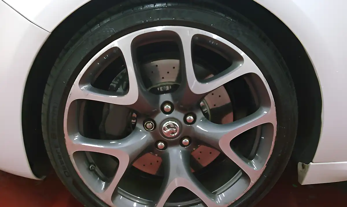 Used 2015 Vauxhall Astra Gtc Vxr Aero Pack Olympic White - Interior and Exterior details 8