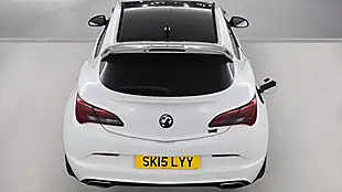 Used 2015 Vauxhall Astra Gtc Vxr White - Interior and Exterior details 7