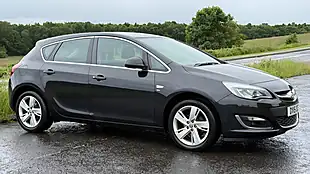 Used 2015 Vauxhall Astra Sri Black - Interior and Exterior details 2