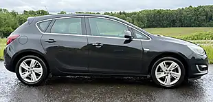 Used 2015 Vauxhall Astra Sri Black - Interior and Exterior details 7