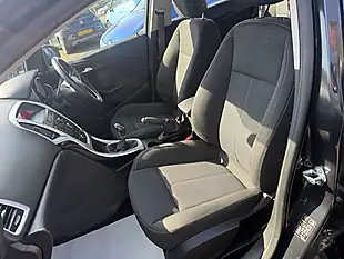 Used 2015 Vauxhall Astra Sri Black - Interior and Exterior details 15