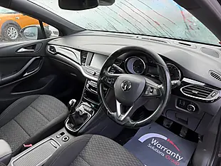 Used 2015 Vauxhall Astra Sri Black - Interior and Exterior details 7