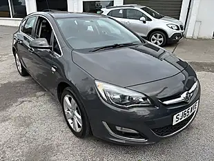 Used 2015 Vauxhall Astra Sri Brown - Interior and Exterior details 3