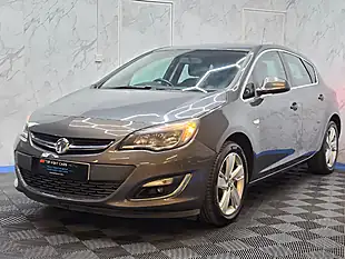 Used 2015 Vauxhall Astra Sri Grey - Interior and Exterior details 4