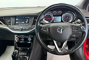 Used 2015 Vauxhall Astra Sri Red - Interior and Exterior details 15