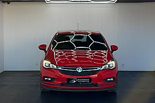 Used 2015 Vauxhall Astra Sri Red - Interior and Exterior details 4