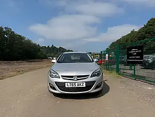 Used 2015 Vauxhall Astra Sri Silver - Interior and Exterior details 3