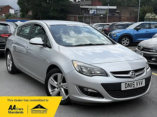 2015 Vauxhall Astra 1.6i SRi