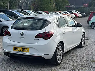 Used 2015 Vauxhall Astra Sri White - Interior and Exterior details 6