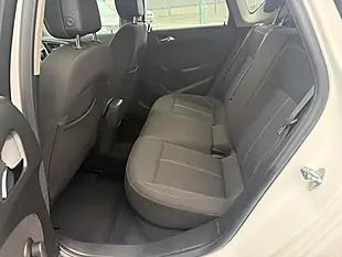 Used 2015 Vauxhall Astra Sri White - Interior and Exterior details 11