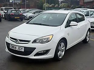 Used 2015 Vauxhall Astra Sri White - Interior and Exterior details 3
