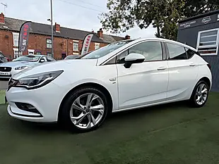 Used 2015 Vauxhall Astra Sri White - Interior and Exterior details 10