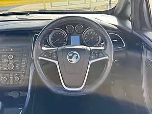 Used 2015 Vauxhall Cascada Elite S/S Summit White - Interior and Exterior details 13