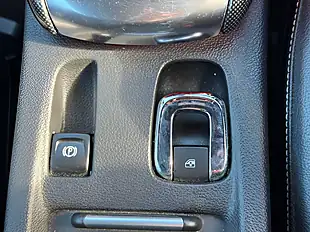 Used 2015 Vauxhall Cascada Elite S/S Summit White - Interior and Exterior details 16