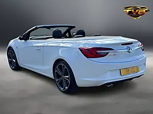 Used 2015 Vauxhall Cascada Elite S/S Summit White - Interior and Exterior details 4