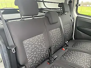Used 2015 Vauxhall Combo Lwb Combi White - Interior and Exterior details 13