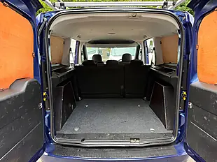 Used 2015 Vauxhall Combo Sportive Blue - Interior and Exterior details 11