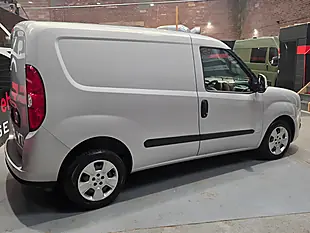 Used 2015 Vauxhall Combo Sportive Silver - Interior and Exterior details 2