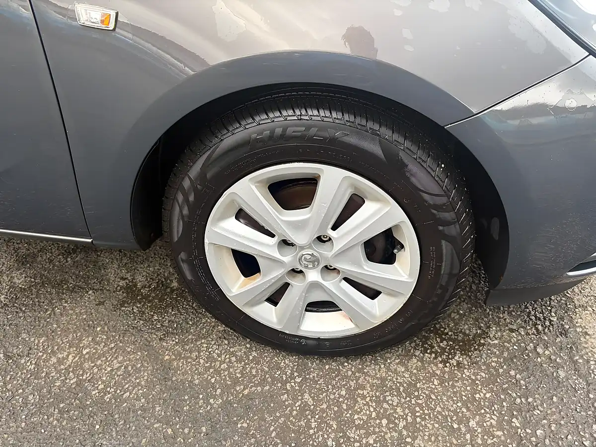 Used 2015 Vauxhall Corsa Design Grey - Interior and Exterior details 10