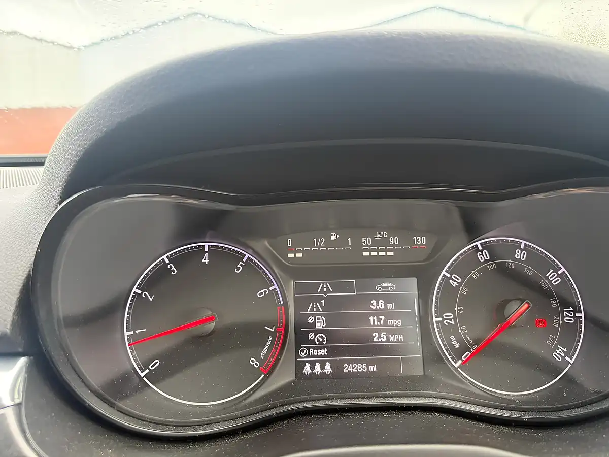 Used 2015 Vauxhall Corsa Design Grey - Interior and Exterior details 12