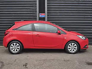 Used 2015 Vauxhall Corsa Design Red - Interior and Exterior details 6