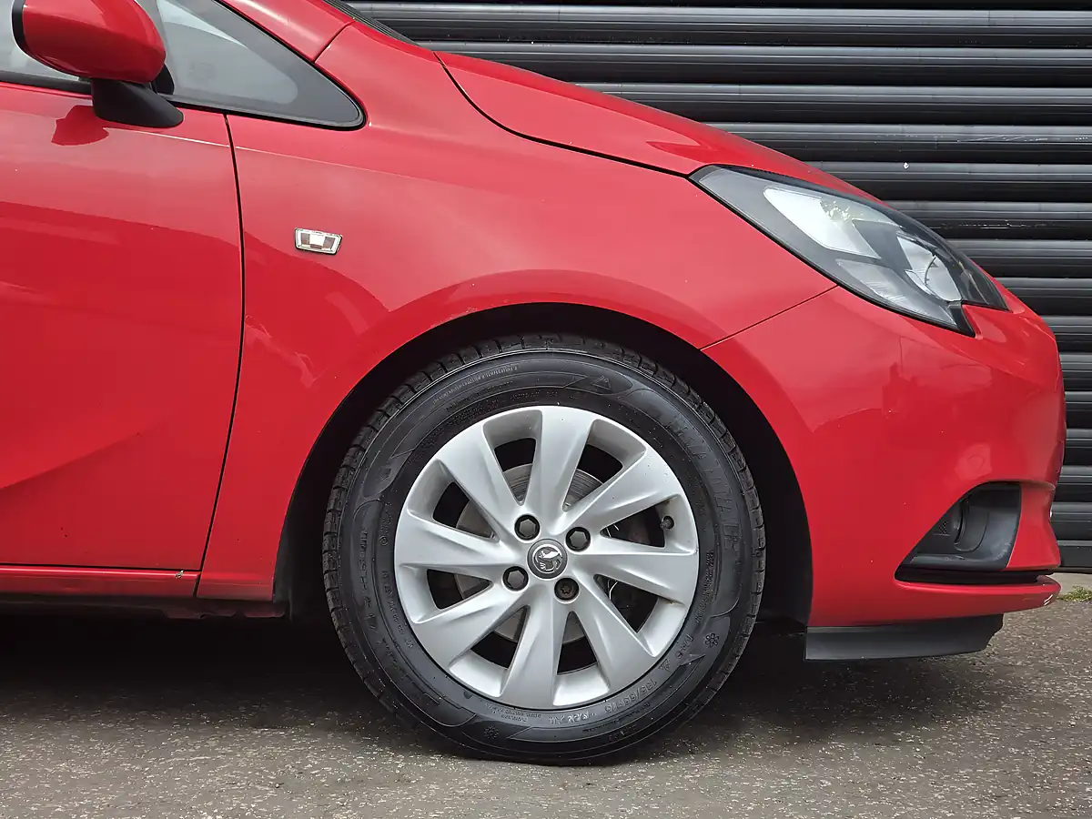 Used 2015 Vauxhall Corsa Design Red - Interior and Exterior details 7