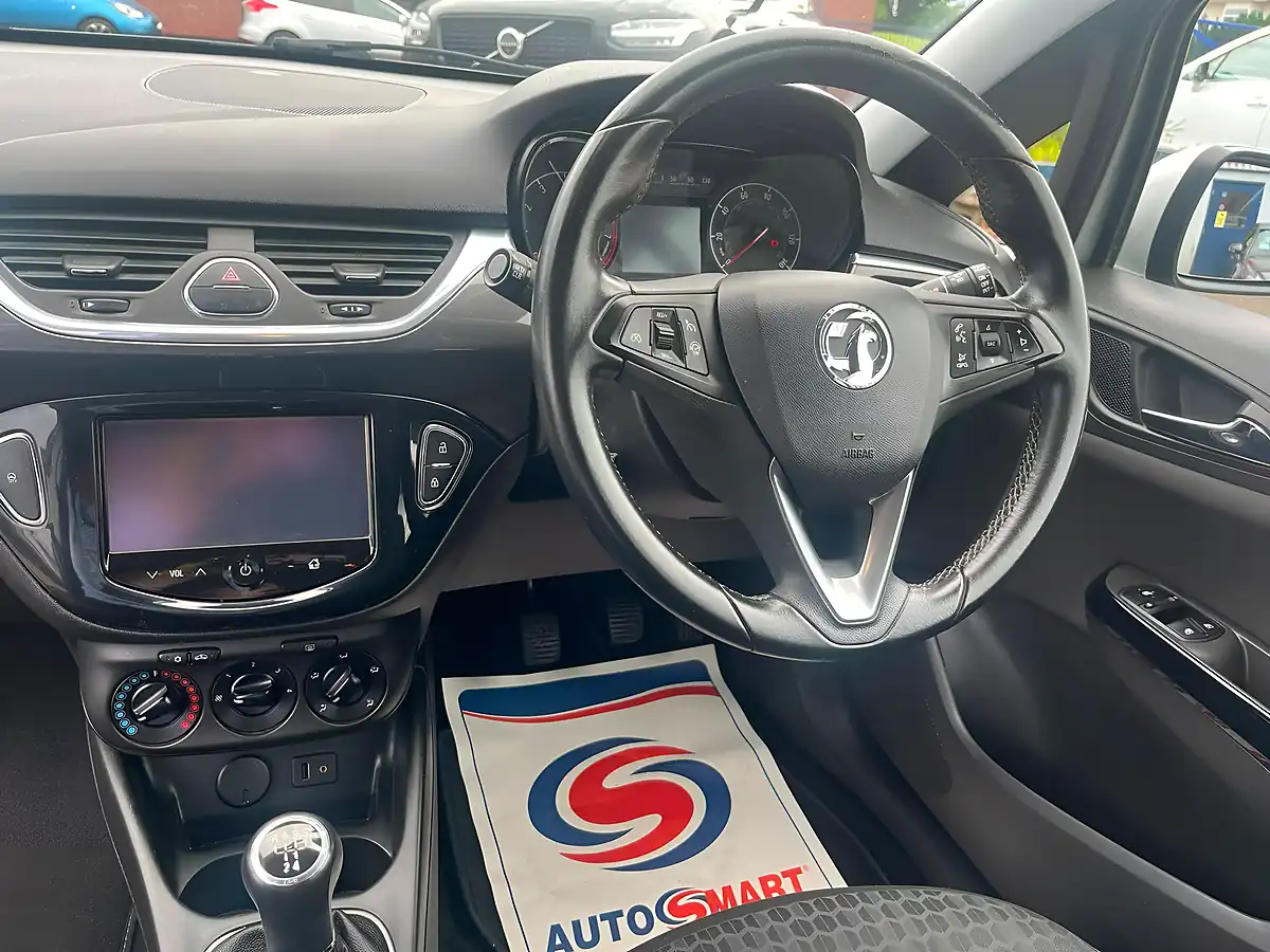 Used 2015 Vauxhall Corsa Design Silver - Interior and Exterior details 14