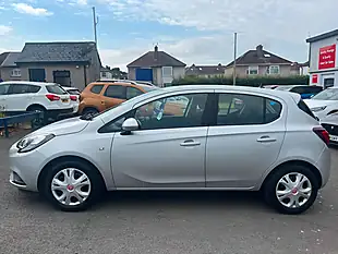 Used 2015 Vauxhall Corsa Design Silver - Interior and Exterior details 9