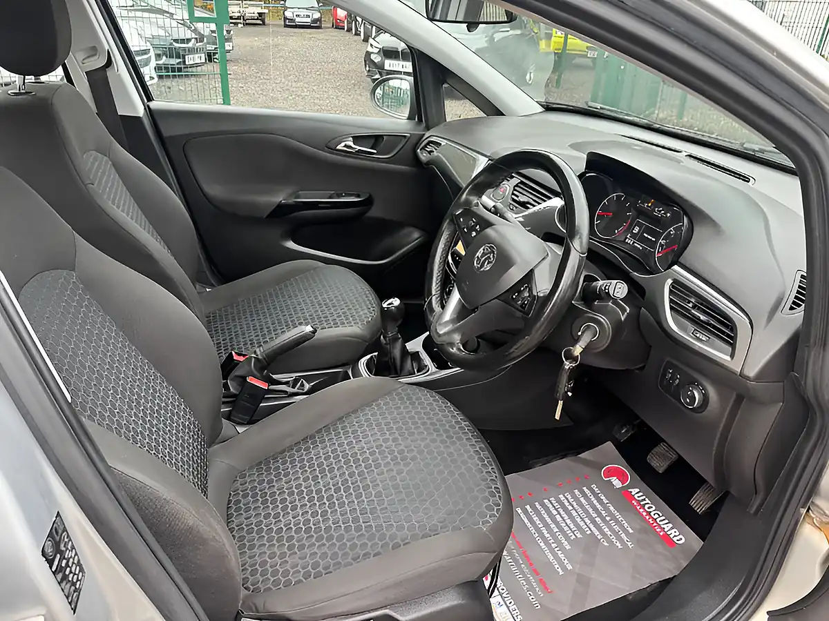 Used 2015 Vauxhall Corsa Design Silver - Interior and Exterior details 10