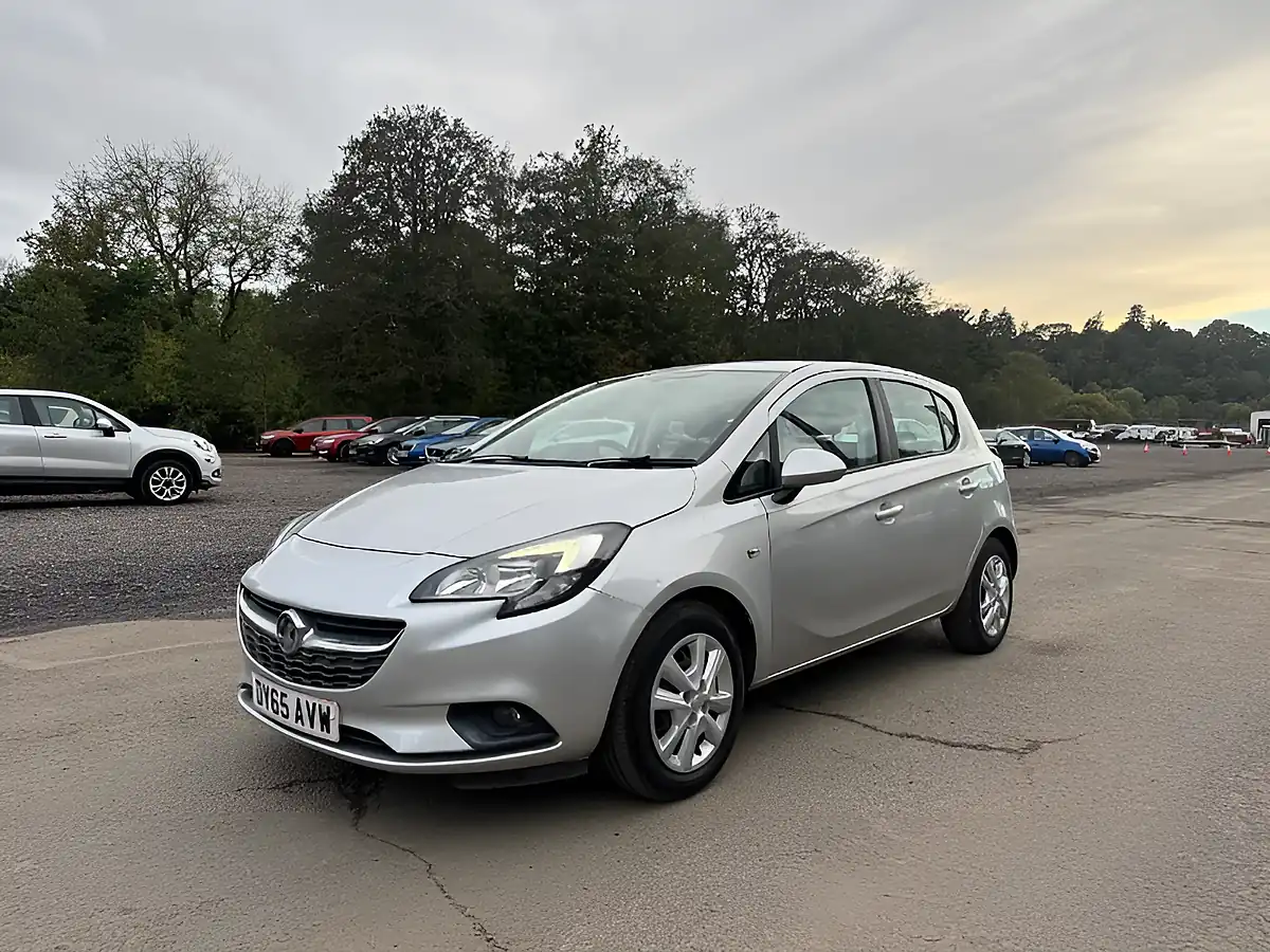 Used 2015 Vauxhall Corsa Design Silver - Interior and Exterior details 3